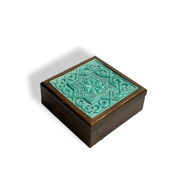 Elegant Wood & Porcelain Green Box – Decorative Box