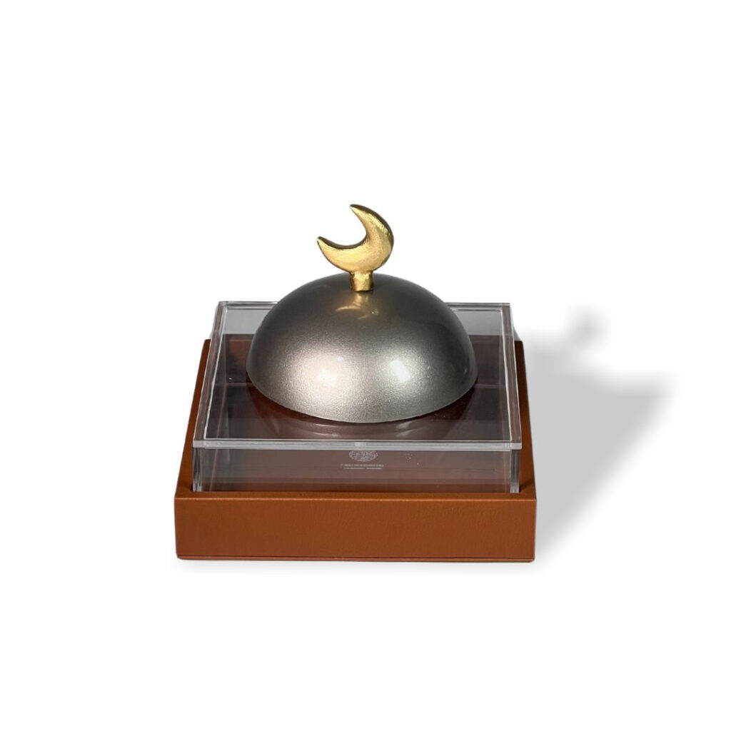 Dome Box – Silver Leather Decorative Storage for Elegant Interiors