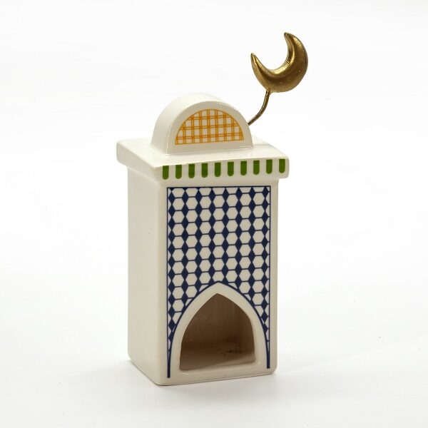 alt="white gold ceramic mosque"