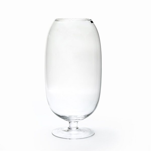 alt="clear glass vase for candle"