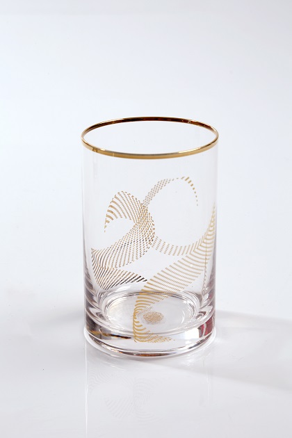 Tumbler glasses, comes in a set of 6, in gold Arabic alphabets designed in an array of dots.