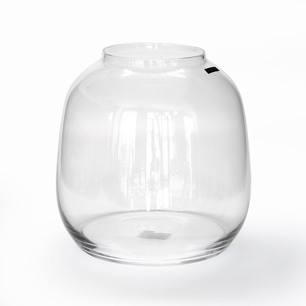 alt="gruby glass clear vase"